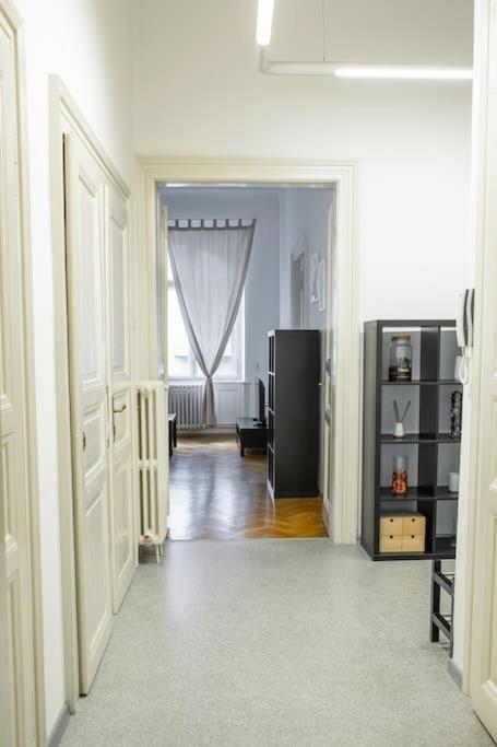 Prince Matyas Apartment Prague Exterior photo